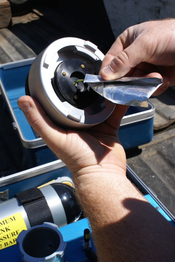 Pressure Chamber Gauges Tree Water Stress, Helping Fine-tune Orchard Irrigation