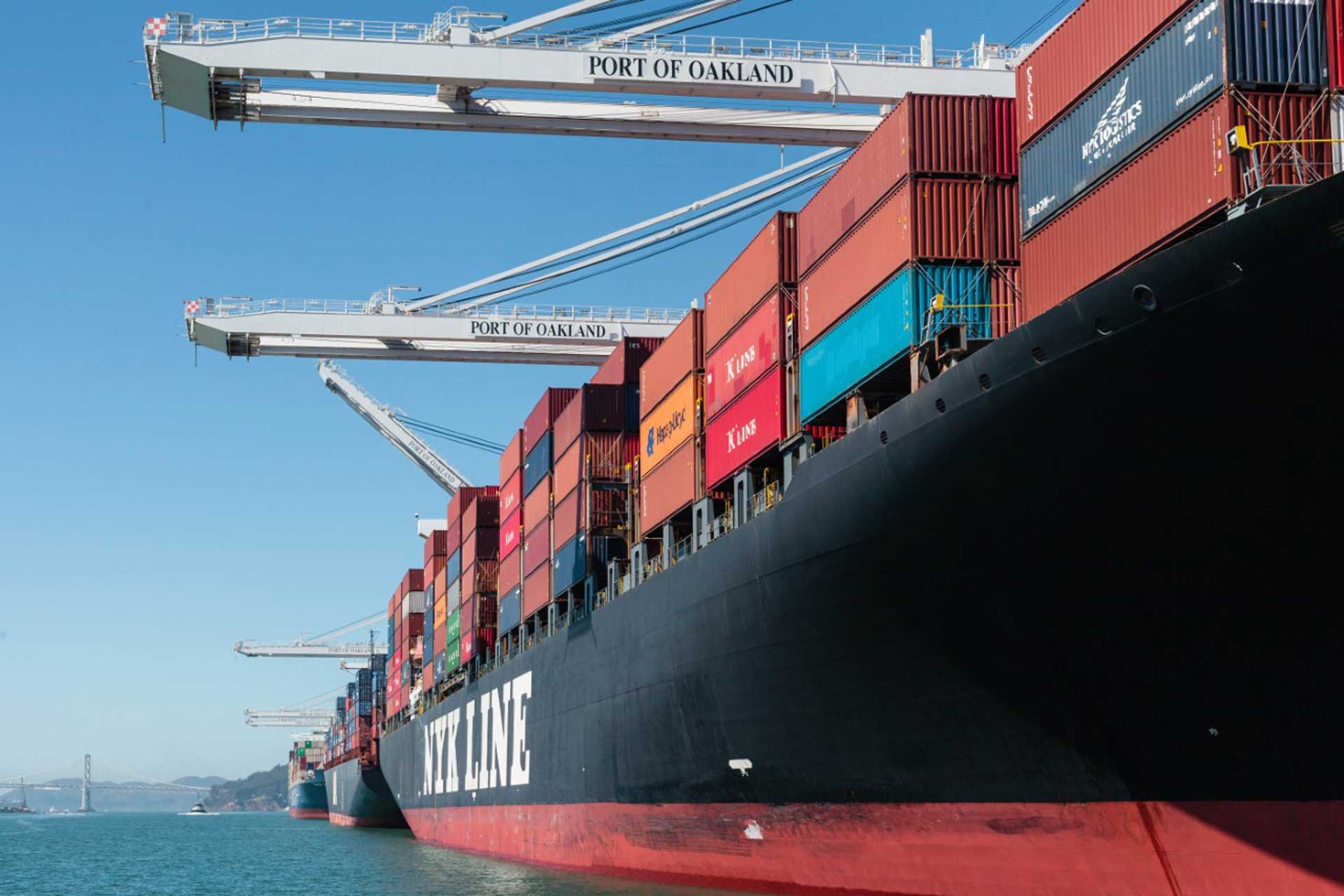 2-2-2-thumbnail_Container-vessels-at-Port-of-Oakland-S